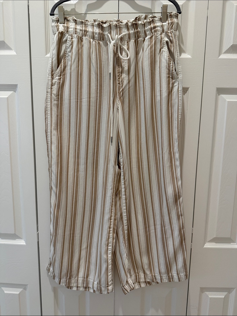 LOFT Beige and White Striped Wide-Leg Drawstring Pants
